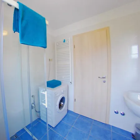Apartamento Nelkas *