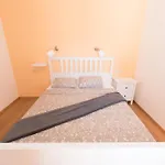 شقة Nelkas